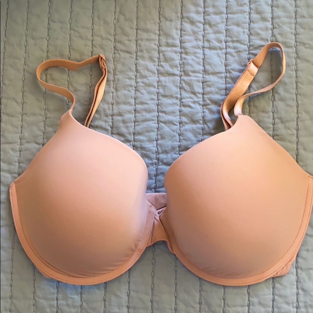 Victoria’s Secret Uplift Demi Bra Nude 32DDD